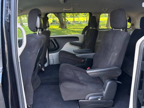 2013 Dodge Grand Caravan SE