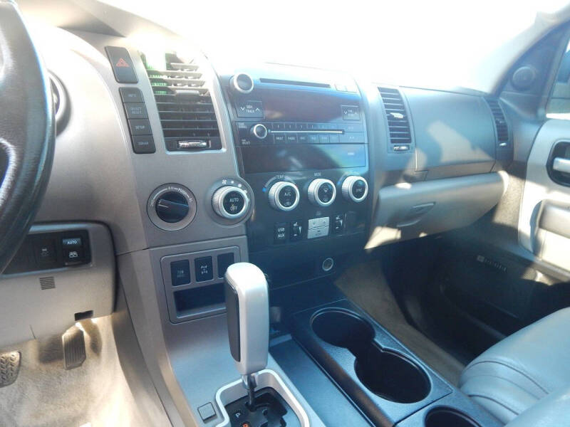 2011 Toyota Sequoia Limited