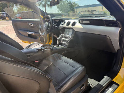 2017 Ford Mustang EcoBoost Premium