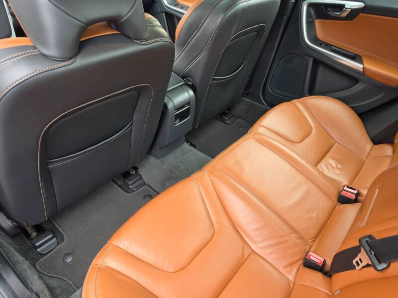 2015 Volvo S60 T5 Drive-E Premier