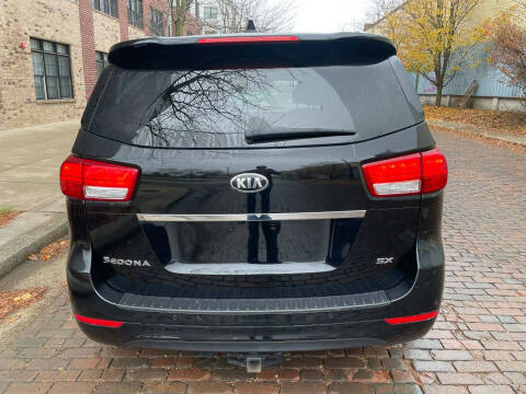 2016 Kia Sedona EX