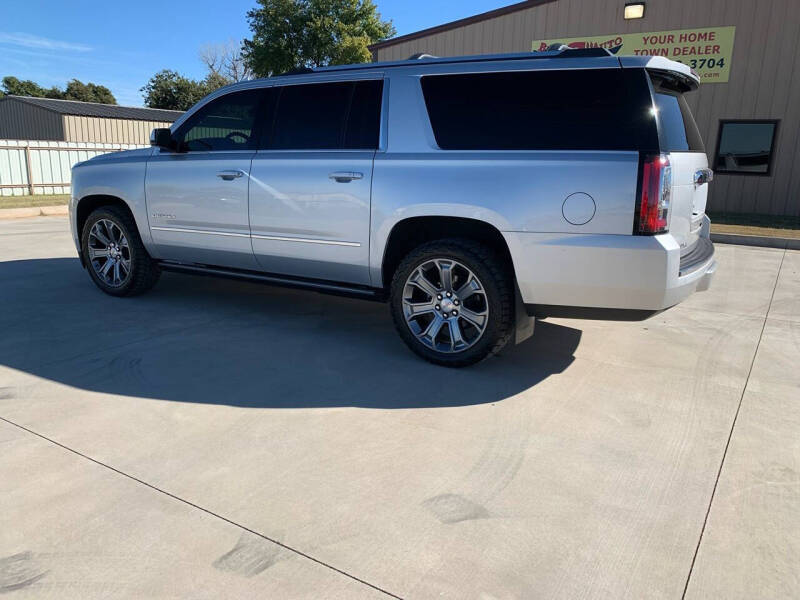 2017 GMC Yukon XL Denali