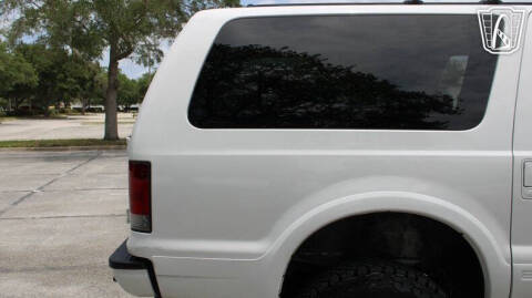 2005 Ford Excursion Eddie Bauer