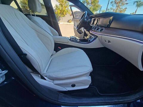 2017 Mercedes-Benz E-Class E 300