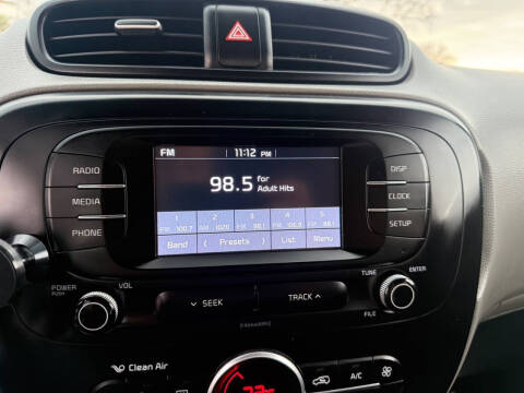 2017 Kia Soul +