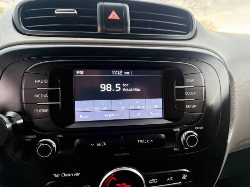 2017 Kia Soul +