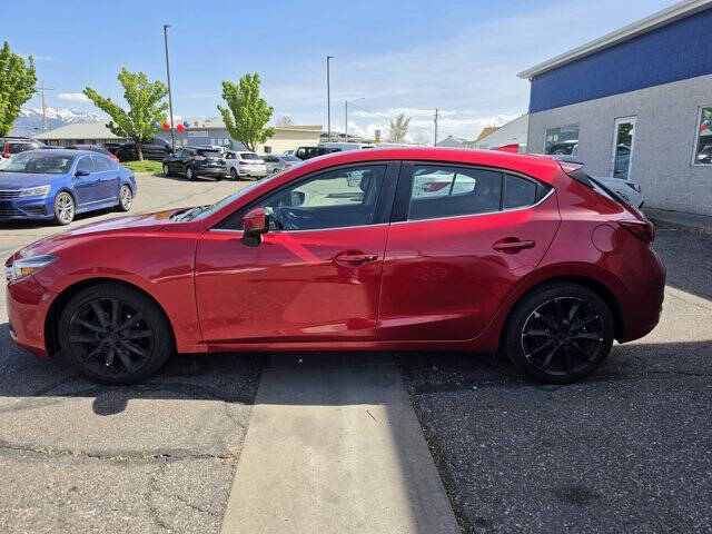 2018 Mazda MAZDA3 Grand Touring