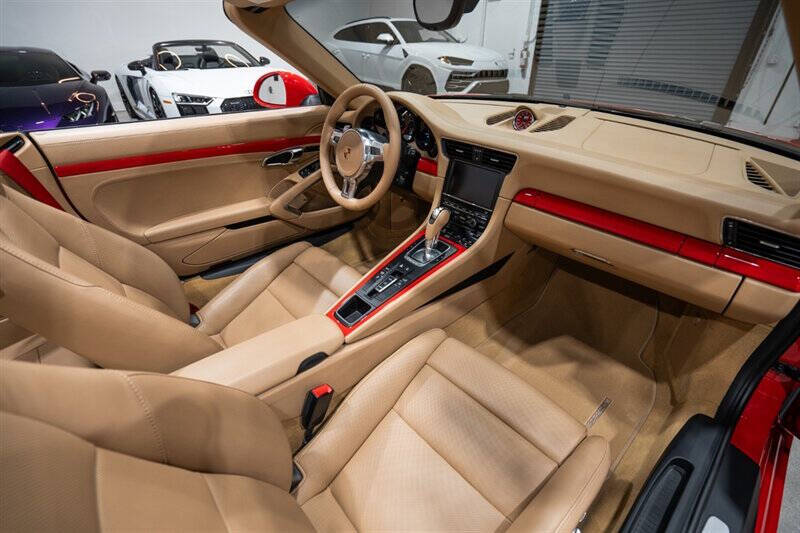 2013 Porsche 911 Carrera