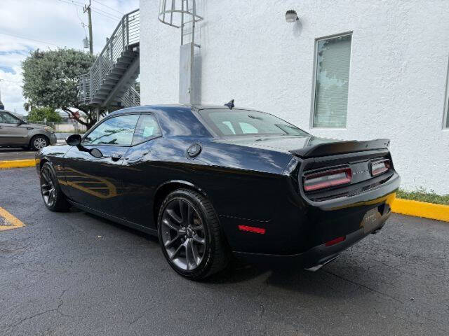 2022 Dodge Challenger