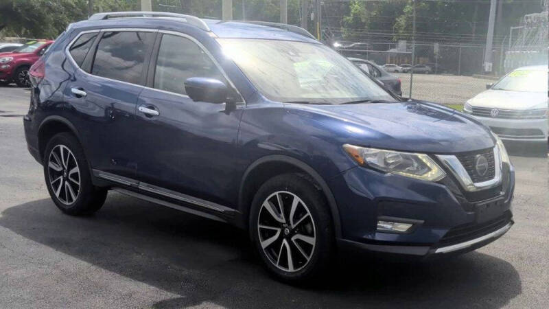 2020 Nissan Rogue