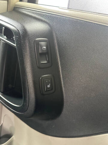2016 Chrysler Town and Country Limited