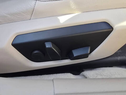 2012 BMW 3 Series 328i