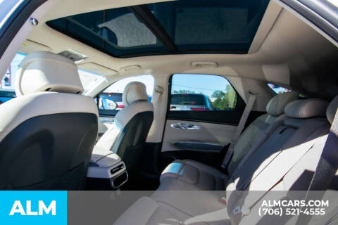 2025 Genesis GV70 2.5T Standard