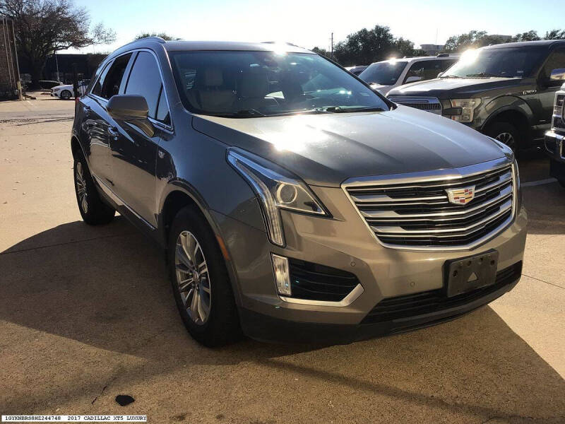2017 Cadillac XT5 Luxury