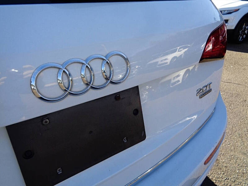 2016 Audi Q5 2.0T quattro Premium Plus