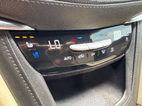 2018 Cadillac XT5 Premium Luxury