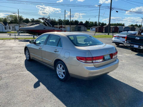 2003 Honda Accord for sale at Burkholder Motors in Middletown DE
