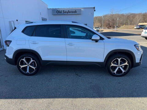 2026 Volkswagen Taos SEL 4Motion