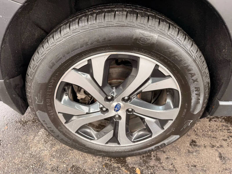 2020 Subaru Outback Touring XT