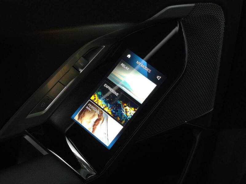 2023 BMW 7 Series 740i