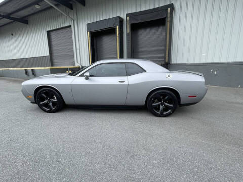 2013 Dodge Challenger SXT