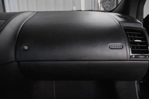 2017 Jaguar F-TYPE SVR