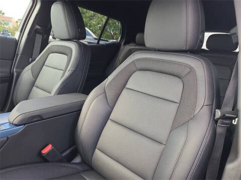 2026 Chevrolet Equinox EV LT 2