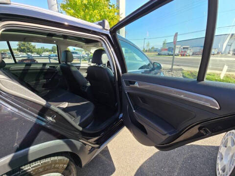 2017 Volkswagen Golf Alltrack