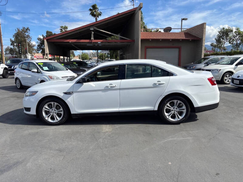 2015 Ford Taurus