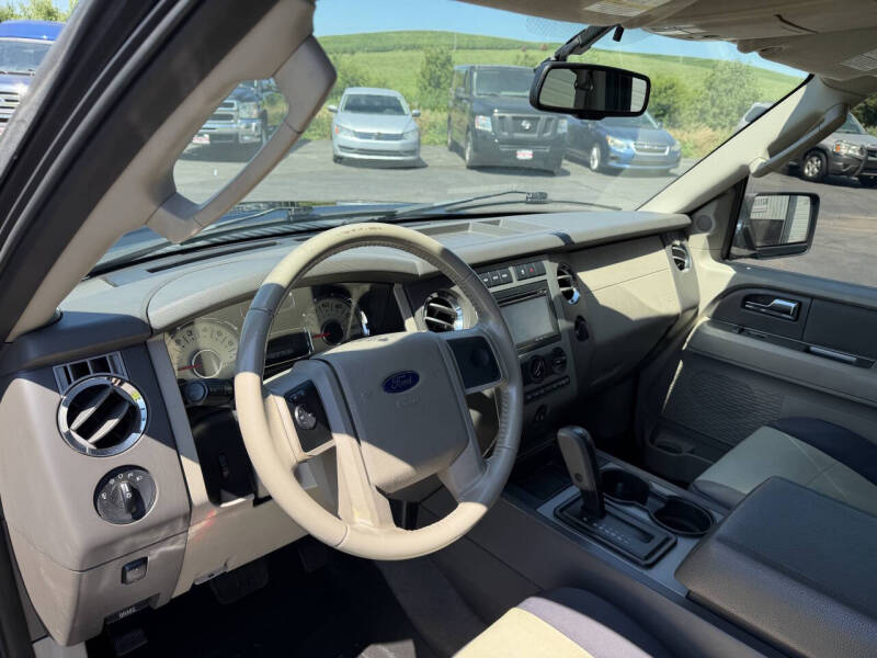2010 Ford Expedition XLT