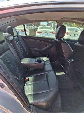 2012 Nissan Altima 3.5 SR