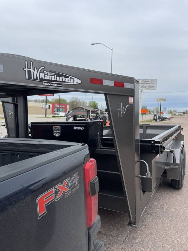 2024 H&amp;W Trailers 82"X14' Gooseneck Dump