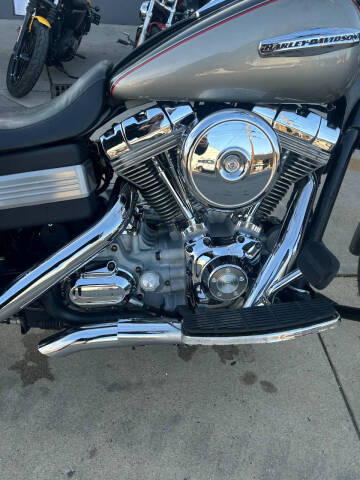 2009 Harley-Davidson Dyna Super Glide CSTM FXDC