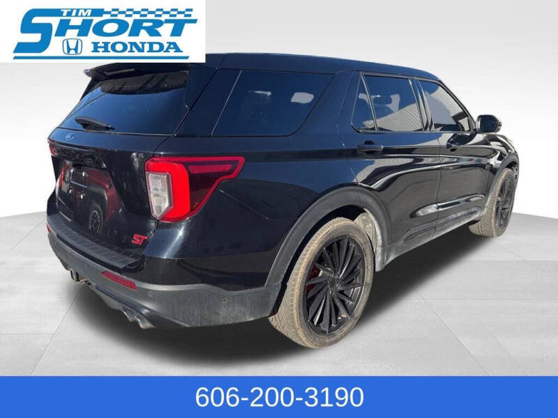 2022 Ford Explorer ST