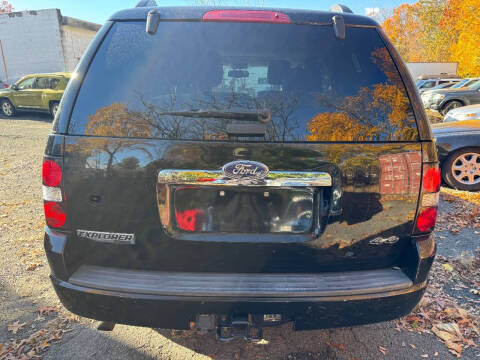 2010 Ford Explorer Limited