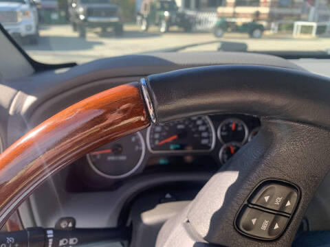 2005 GMC Envoy Denali