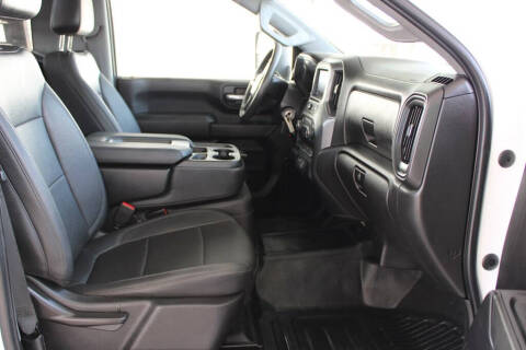 2023 Chevrolet Silverado 3500HD CC