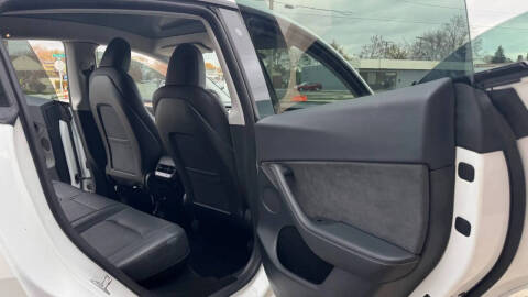 2022 Tesla Model Y Long Range