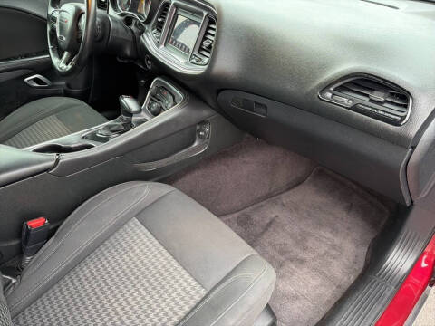 2018 Dodge Challenger SXT