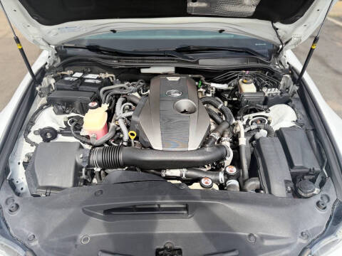 2017 Lexus IS 200t