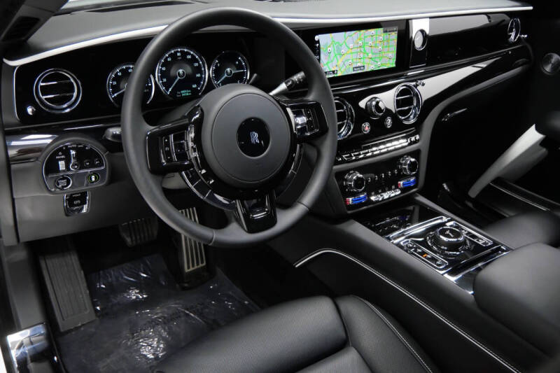 2024 Rolls-Royce Ghost EWB