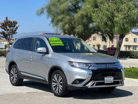 2019 Mitsubishi Outlander for sale at Esquivel Auto Depot in Rialto CA