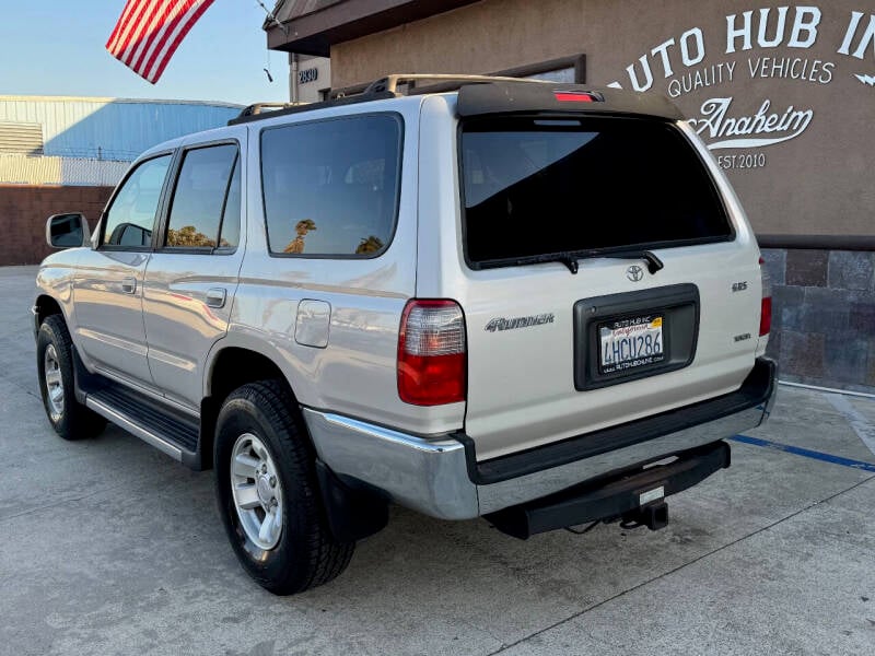 1999 Toyota 4Runner SR5 photo 8