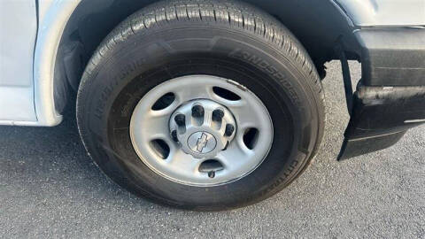 2017 Chevrolet Express 2500