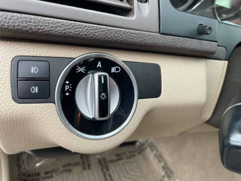 2011 Mercedes-Benz C-Class C 300 Sport 4MATIC