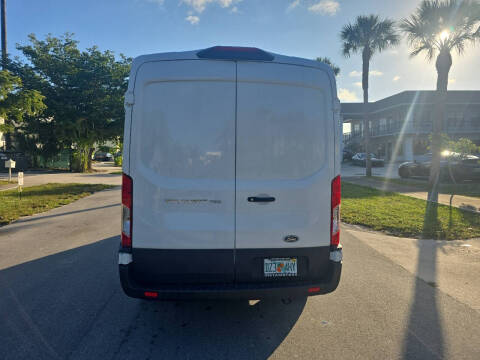 2023 Ford Transit 250