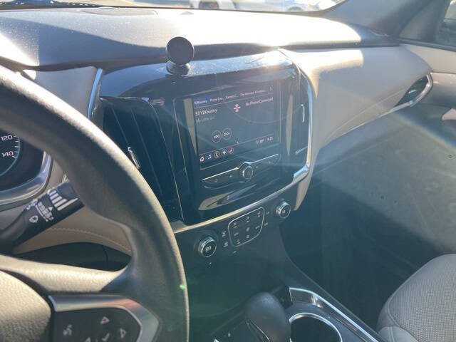 2022 Chevrolet Traverse LS