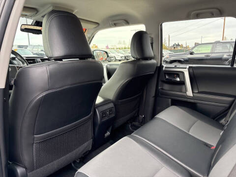 2024 Toyota 4Runner SR5 Premium