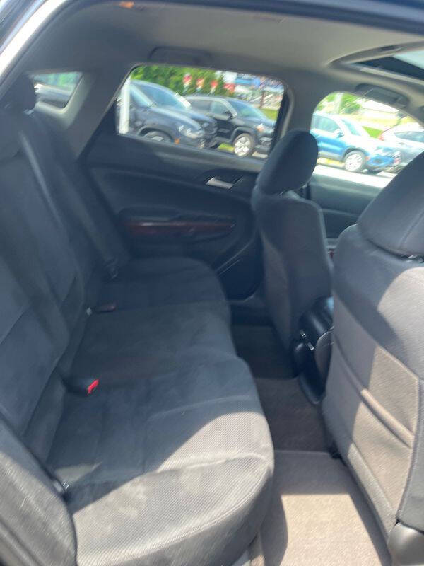 2012 Honda Crosstour EX V6