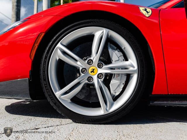 2023 Ferrari 296 GTS